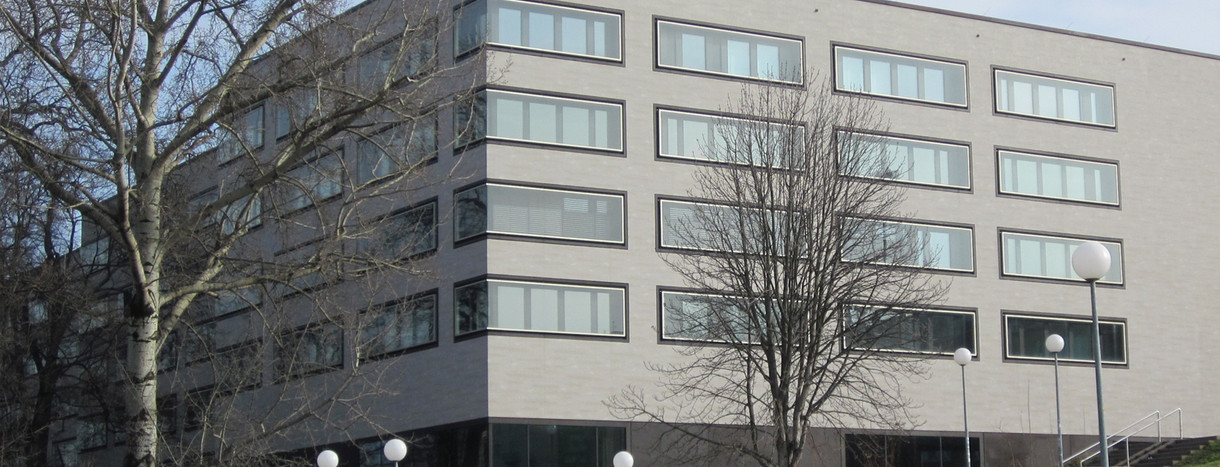 Das Dienstgebäude des Innenministeriums in der Willy-Brandt-Straße 41.